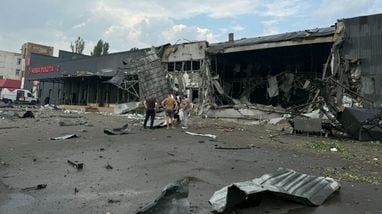 Співзасновник «Нової пошти» вимагає скасувати обмеження для бізнесу після атак Росії