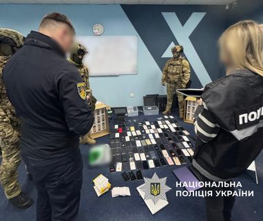 Поліція розкрила організатора криптошахрайської схеми Money 24/7