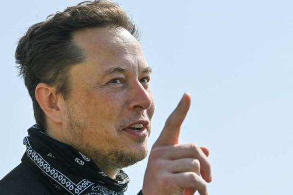 Маск відповів на заяви Федорова щодо його ролі у допомозі Україні