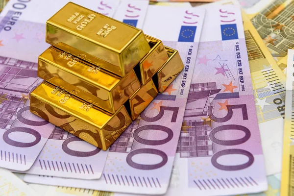 Аналітичний центр Experts Club порівняв обсяг міжнародних резервів у розрахунку на одного жителя у 47 країнах і територіях.