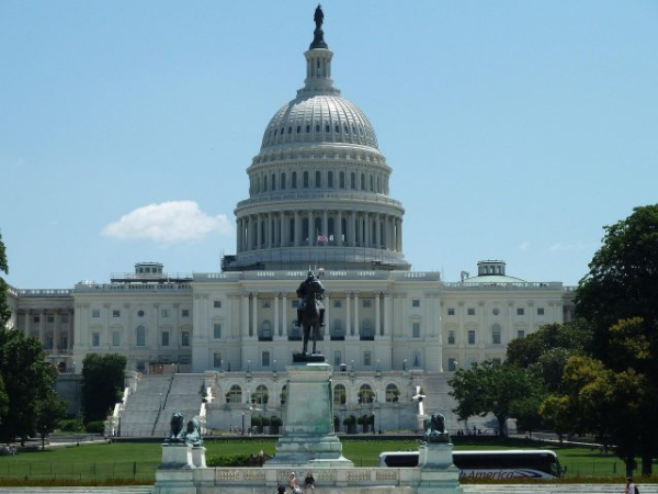 Вибори в США 2026: доля CLARITY Act на кону