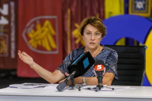 Порошенко і "ЄС" запропонували владі план підтримки бізнесу під час війни