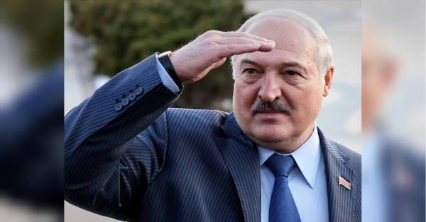 Лукашенко зблизився зі США, але продовжує допомагати РФ: чи загрожує Україні наступ з Білорусі