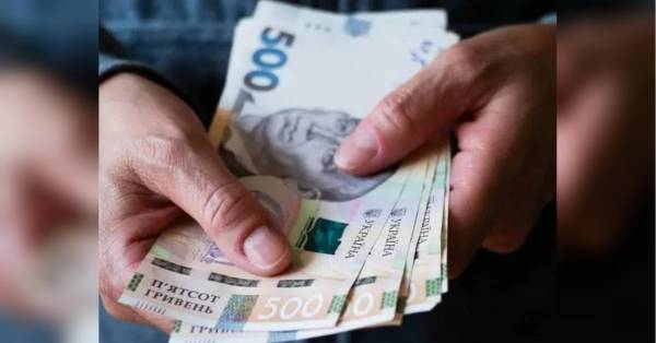 Пенсії скасують: хто з працюючих пенсіонерів втратить виплати