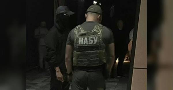 НАБУ та тиск на Україну: експерти пояснили зв’язок між розслідуваннями та перемовинами