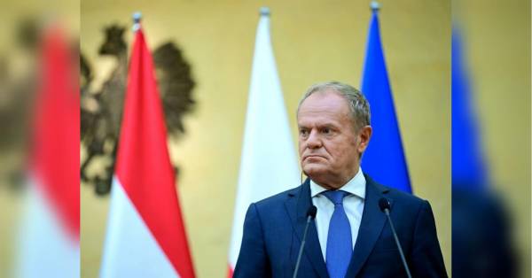 Туск попередив про тяжку фазу війни, закликаючи до прозорості
