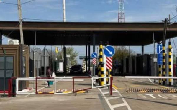 Виноградівка відновила роботу після обстрілу