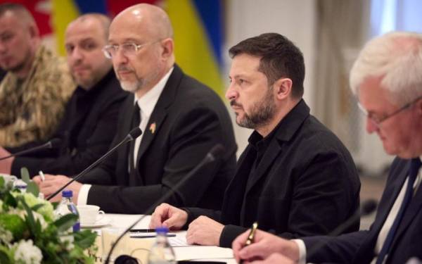 Канада інвестує 957 мільйонів доларів у енергетичну безпеку України