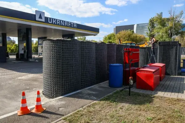 Захисні габіони на АЗС 'Укрнафти'