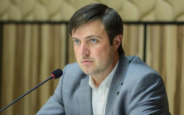 Висоцький: Удари РФ по складах не спонукають до нарощування домашніх запасів продуктів